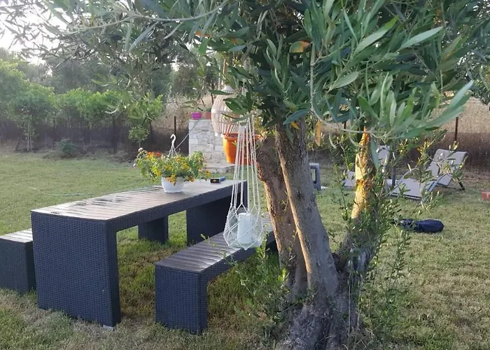 Evita Garden Floor Afytos